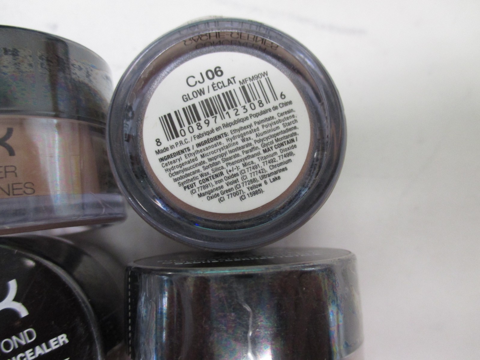 4 NYX FULL COVERAGE CONCEALER #CJ06 GLOW - AA 16079