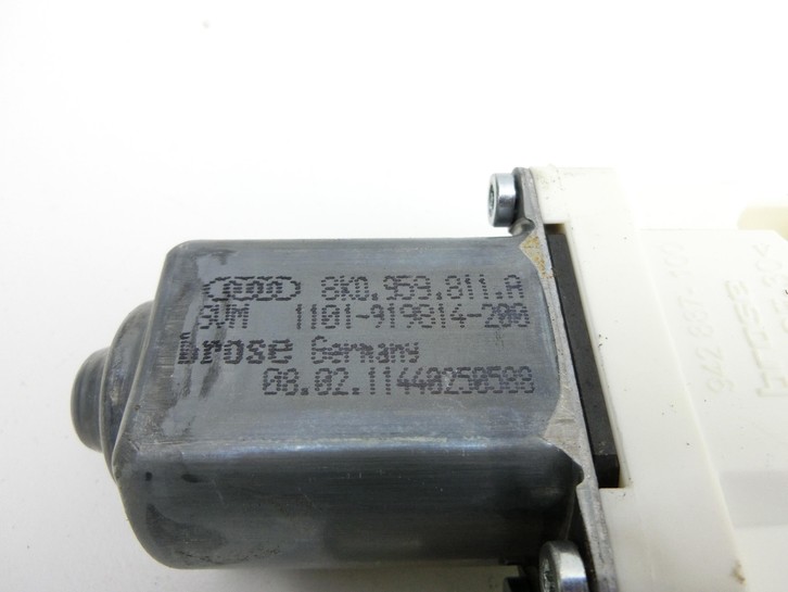 Skoda Superb II 3T 08-13 Kombi Fensterhebermotor Links Hinten Skoda Superb II 3T 08-13 18.02.2011 8K0959811A... Vorschau 5