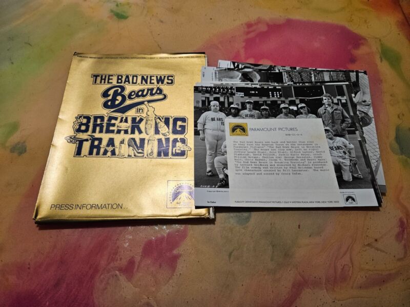 1977 BAD NEWS BEARS BREAKING TRAINING Original Presskit w/Stills BASEBALL