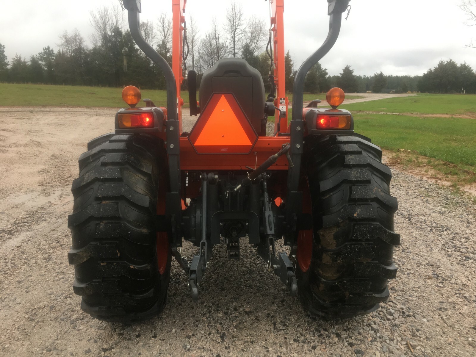 2013 Kubota Grand L 4240 GST (210) hours Tractor Loader 44HP Diesel