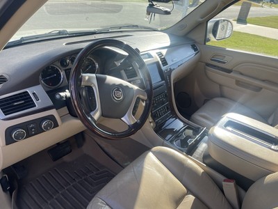 image 13 of interior