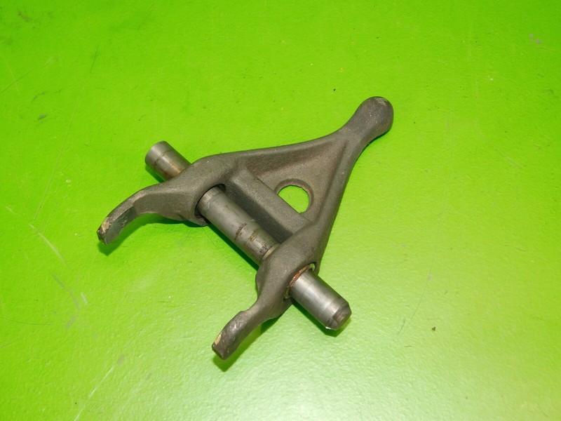 Porsche 944 OEM clutch fork + pin manual transmission MT