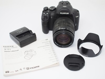 Fujifilm FujiFilm FinePix X-S1 12.0MP Digital Camera - READ DESCRIPTION