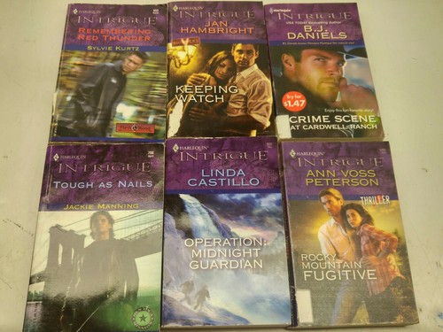 Lot of 20 Harlequin Intrigue Paperback Books