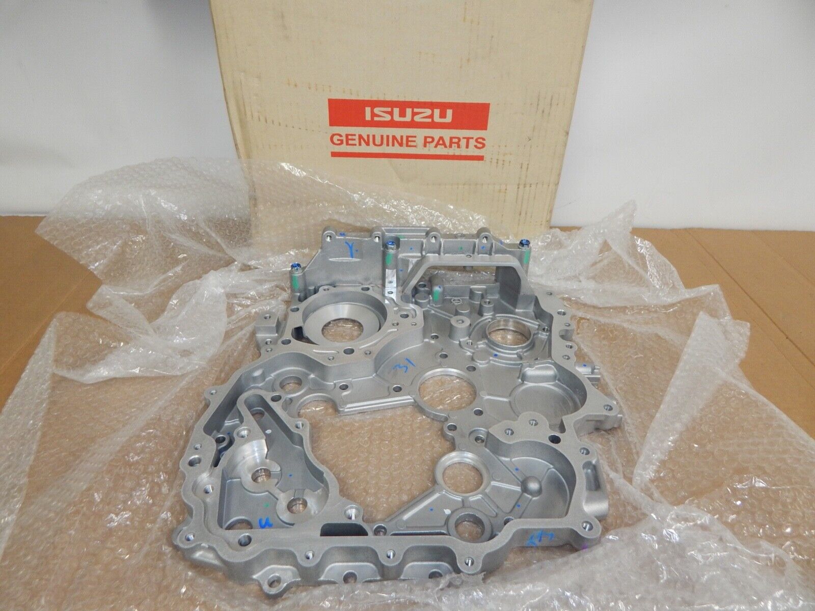 New OEM Isuzu Timing Gear Case Cover Metal 8-98186648-0 New OEM Isuzu Timing Gear Case Cover Metal 8-98186648-0