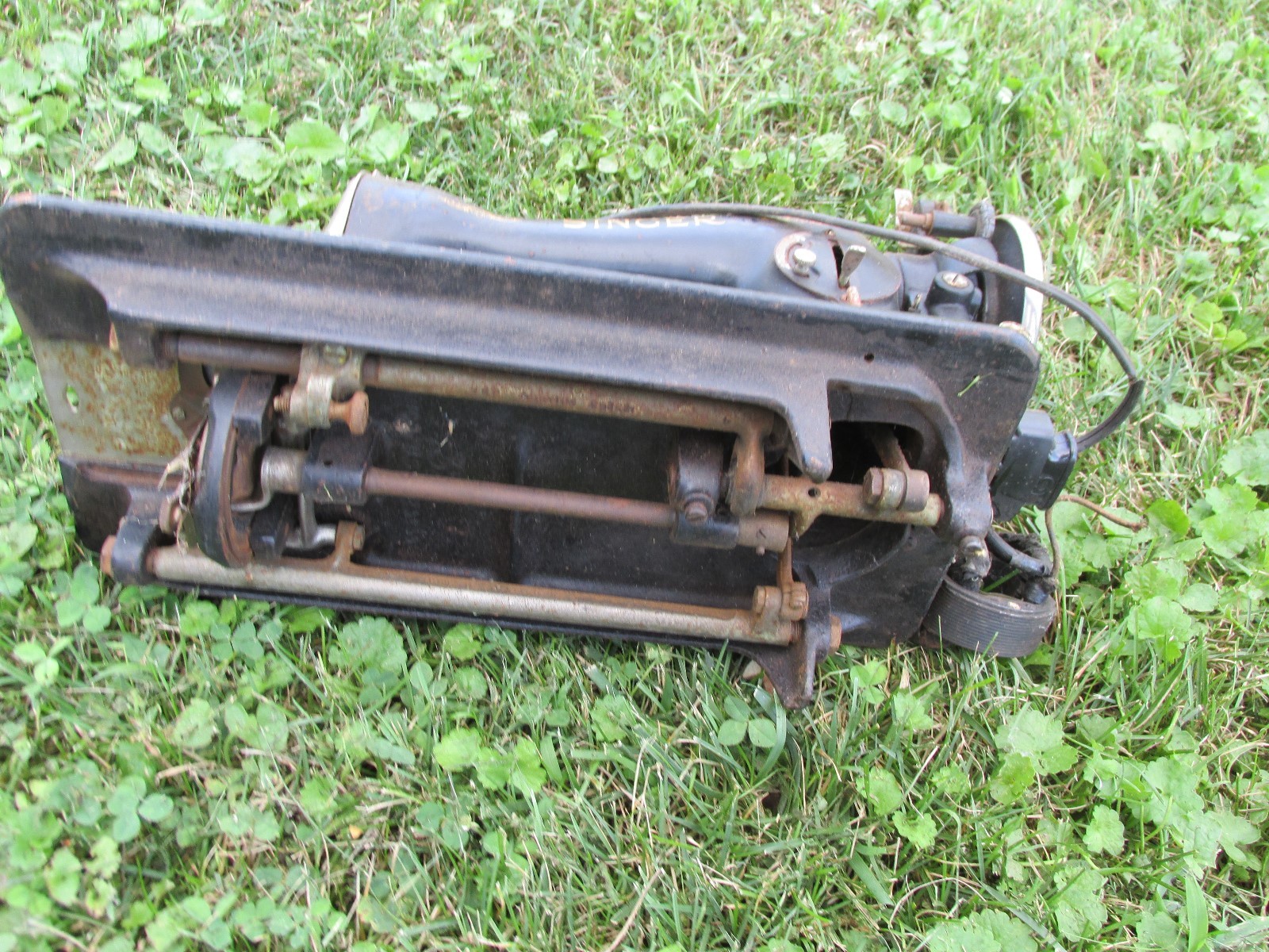 Antique Vintage Singer Sewing machine for Parts Only