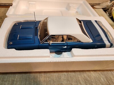 YCID/ACME 1:18 - 1970 DODGE DART SWINGER BLUE WITH WHITE STRIPE - 60 MADE- BOX