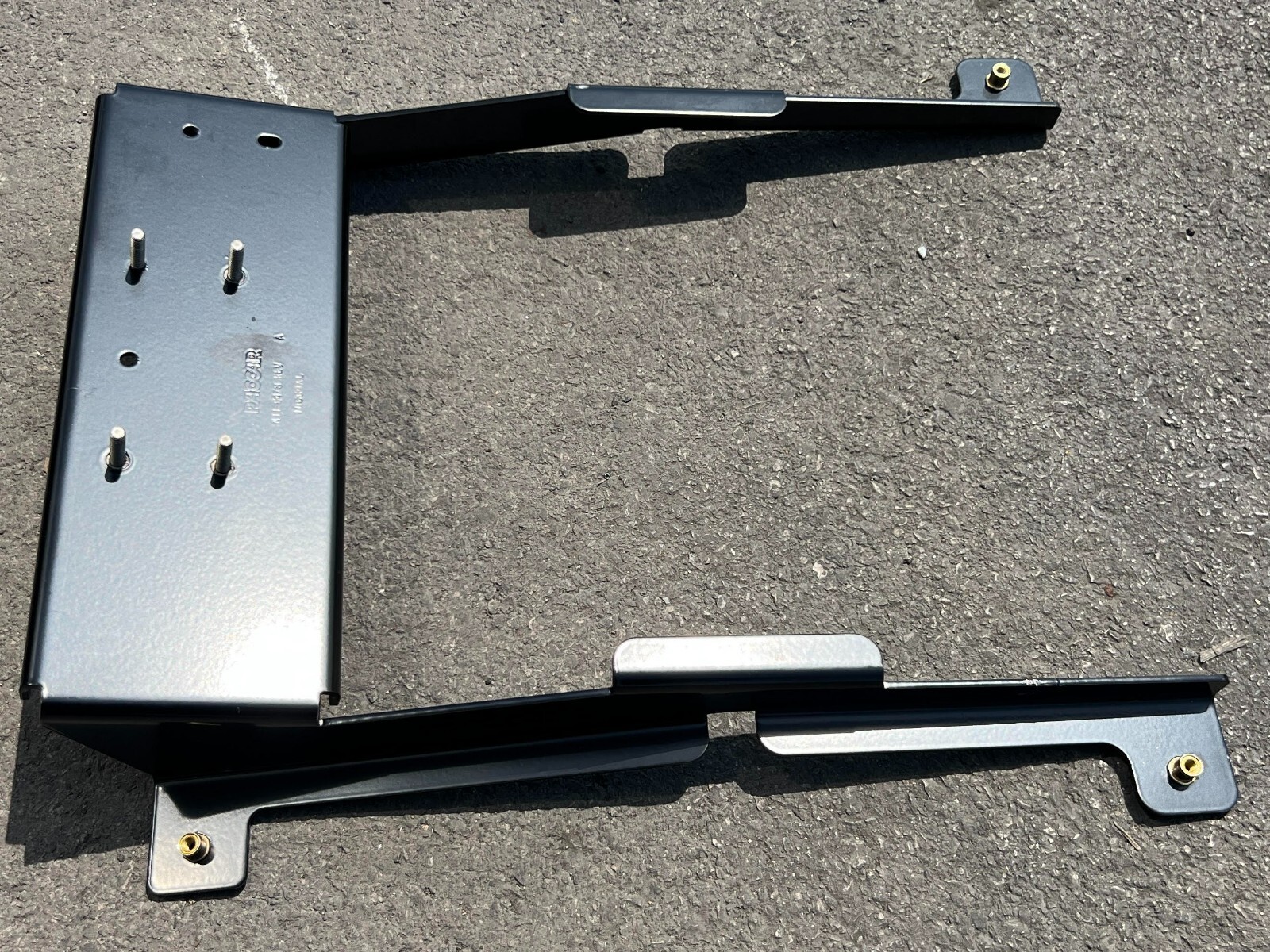 N11-6478 Genuine Paccar Splash Shield Bracket OEM - New | eBay