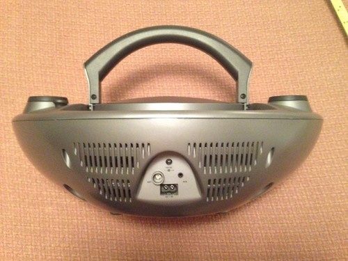 Sirius XM SKYBOX by Audiophase -Satellite/AM/FM/CD'S with Accessories
