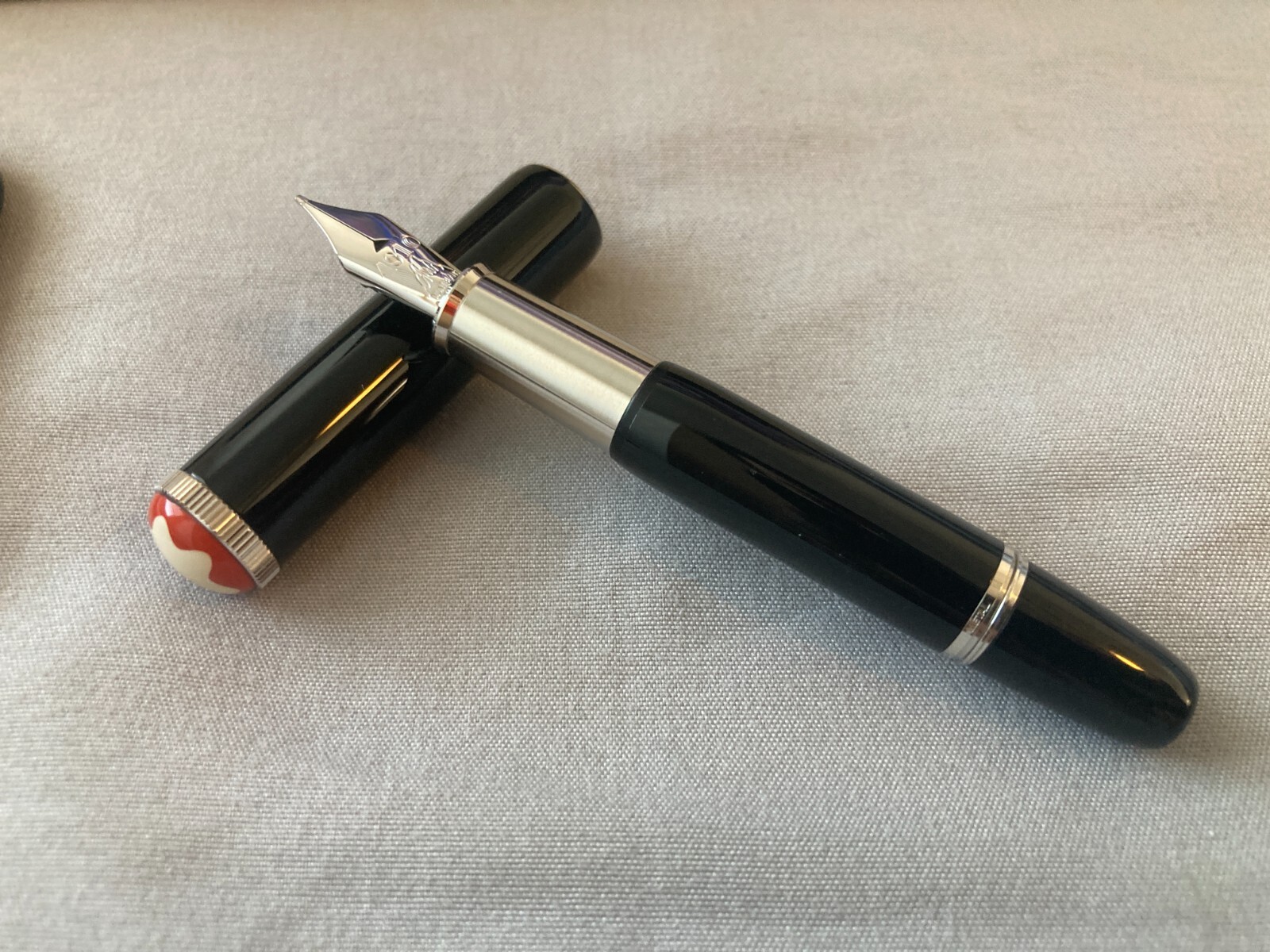 モンブラン ヘリテイジ ベイビー 万年筆 F モンブラン Heritage