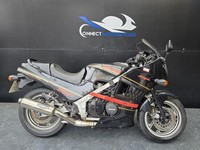 KAWASAKI GPZ 600 R PROJECT BIKE HPI CLEAR