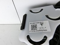 Tesla Model Y LR 20-25 5YJY Luftdusche Luftdüse Luftkanal Vorne Rechts Tesla Model Y LR 20-25 5YJY 01.06.2023... Vorschau 4