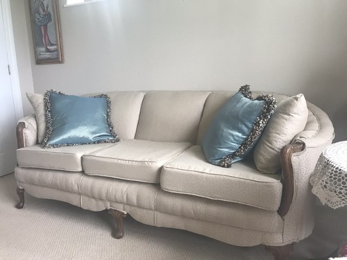 Antique Victorian Style Sofa Couch