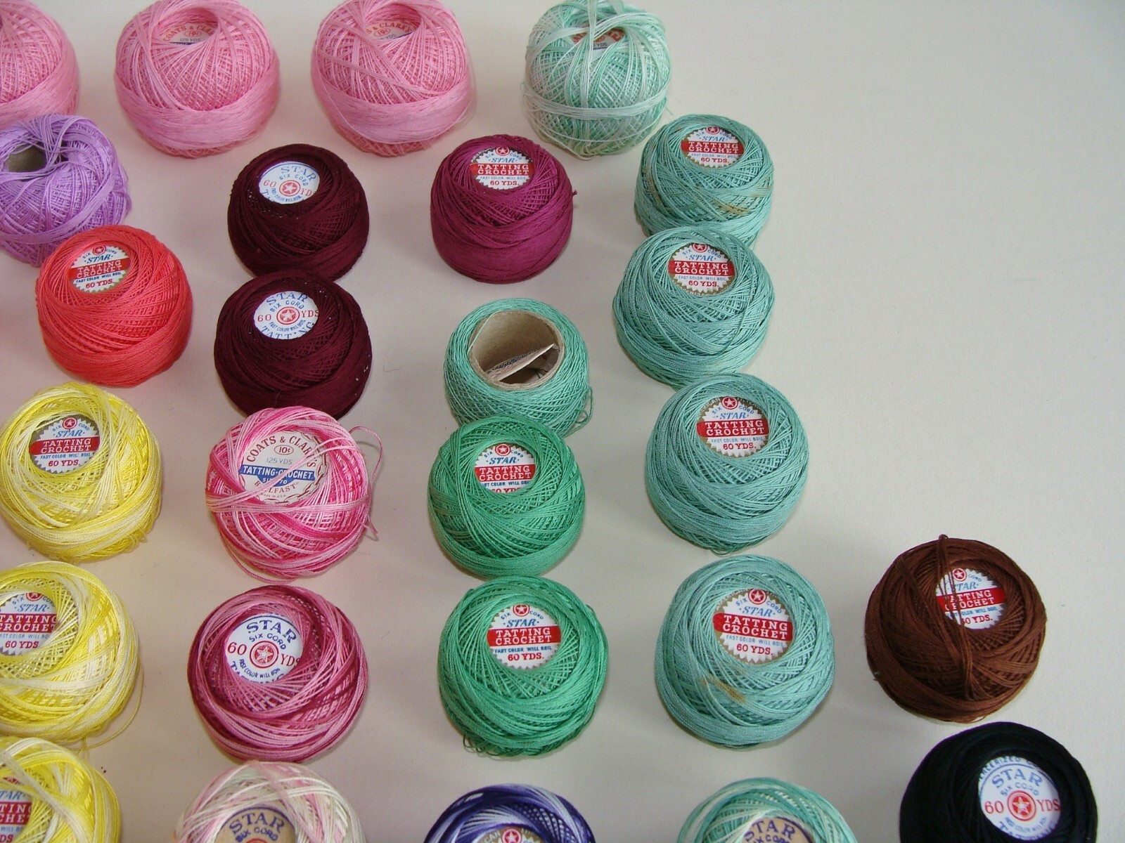 42 Balls Tatting Crochet Cotton Thread Vintage Lot Star Coats&Clarks Variegated