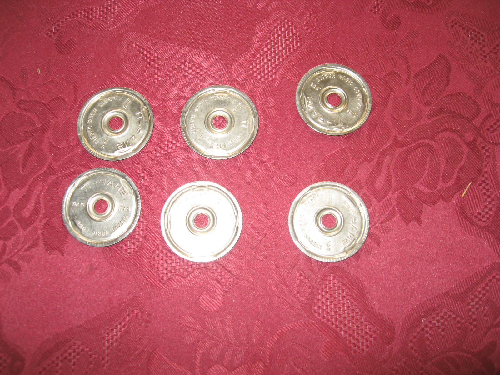 Vintage Snap-It Metal 45 RPM Record Insert Adapter Kirsch Music Corp. Lot of 6