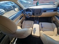Mitsubishi Outlander III 15-18 Ablagefach Mittelkonsole Staufach Mitsubishi Outlander III 15-18 25.10.2012 8011B166... Vorschau 8