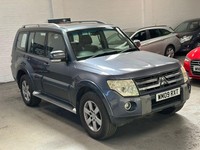 Mitsubishi Shogun Elegance Auto 3.2L 2009 HPI clear 7 Seats Mega Spec