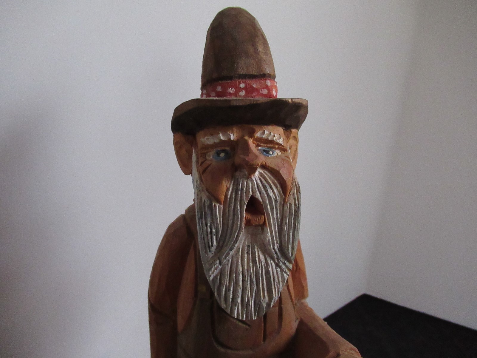 FOLK ART WOODCARVING - RICHARD MURRAY NORTH CAROLINA -SIGNED DATED .