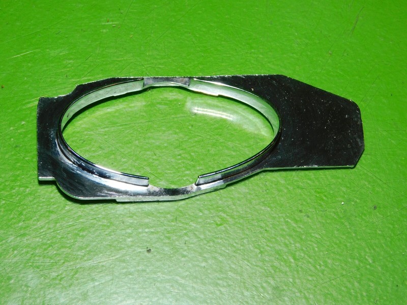06-11 CLS 550 63 W219 OEM 2197270132 door mirror switch trim ring surround bezel