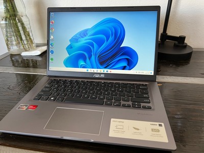 Asus Vivobook M415D 14'' laptop - AMD Ryzen 3 3250 - 8GB RAM - 512GB NVME SSD. 