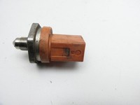 VW Sharan 7N II 10-15 FSI 2,0 147KW Railsensor Drucksensor VW Sharan 7N II 10-15 09.05.2012 06J906051D gebraucht Vorschau 2