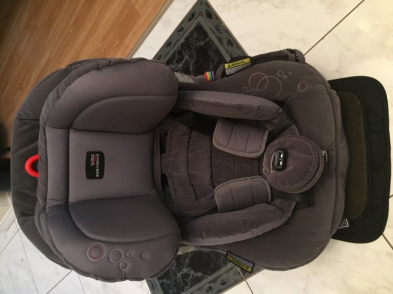 gumtree baby car seat