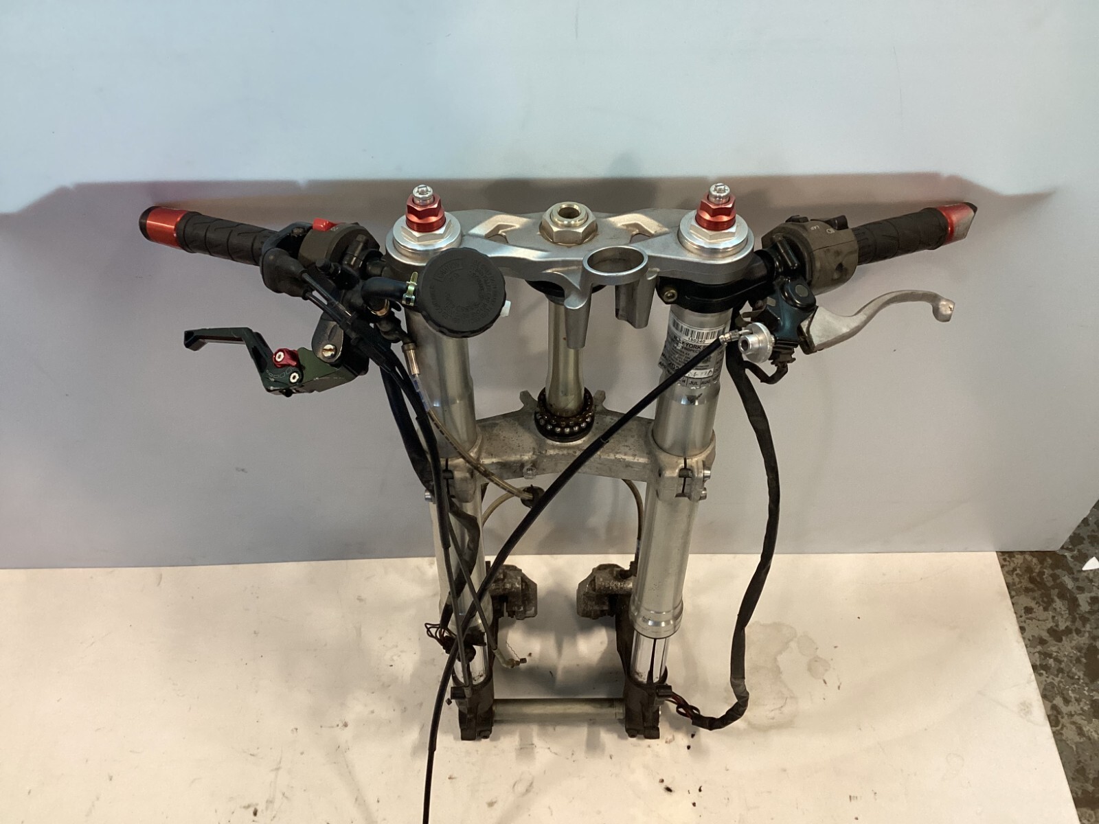 05-06 Kawasaki Ninja ZX6R ZX636 Front Fork Tubes Legs Trees