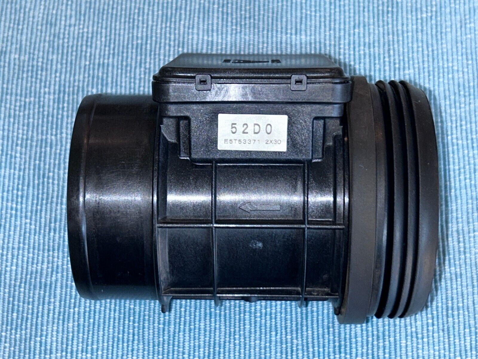 01-06 OEM Suzuki Grand Vitara XL-7 Mass Air Flow Sensor 52D0 01-06 OEM Suzuki Grand Vitara XL-7 Mass Air Flow Sensor 52D0