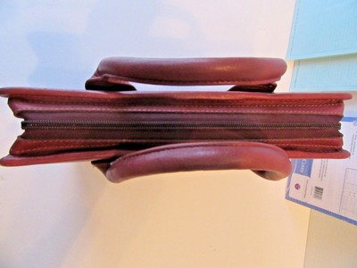 Franklin Covey Quest Burgundy Leather 7 Ring Planner/Binder With Handles