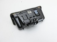 BMW X1 E84 LCI 12-15 Schalter Taster Öffner für Heckklappe Aussen BMW X1 E84 LCI 12-15 29.10.2012 7118158... Vorschau 2