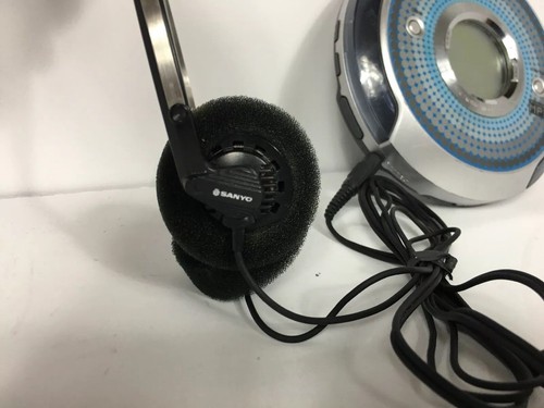 Philips EXP2561 Touchscreen Portable CD MP3 Player With Sanyo Headphone!