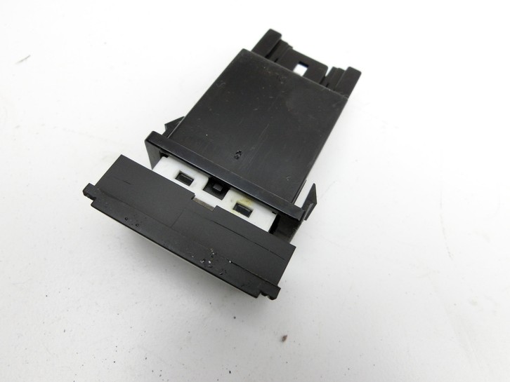 Hyundai Getz TB 05-09 Schalter für Nebelscheinwerfer  - Bild 3