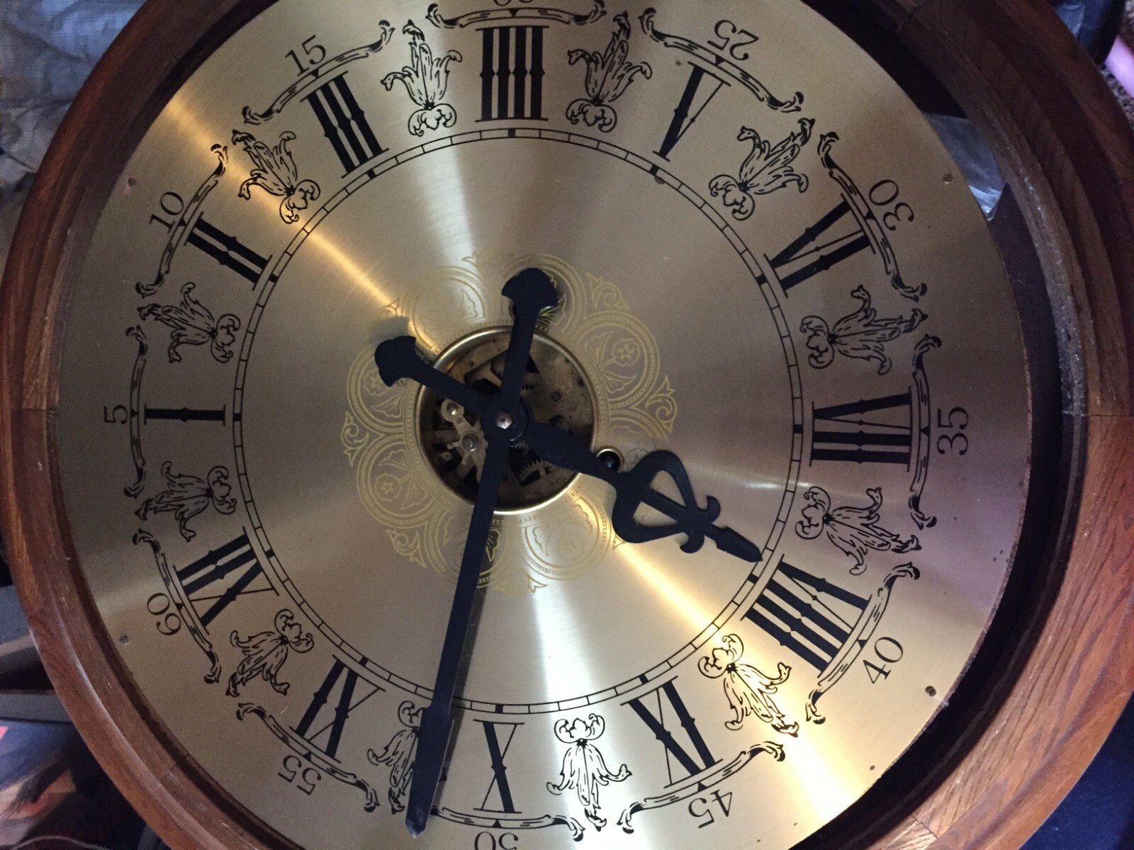 Korean/Japanese Seisekowa Oak Coffee Table Clock