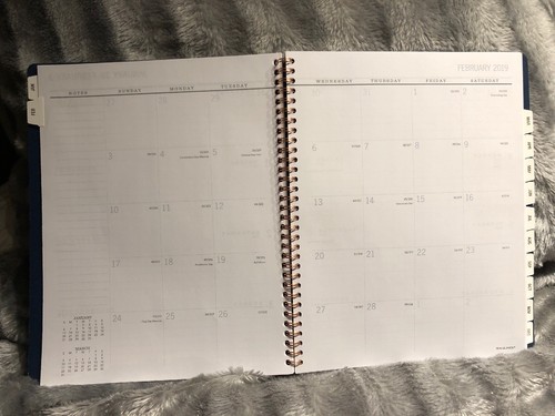 NEW~AT-A-GLANCE 2019 Weekly/Monthly Planner, 8-1/2