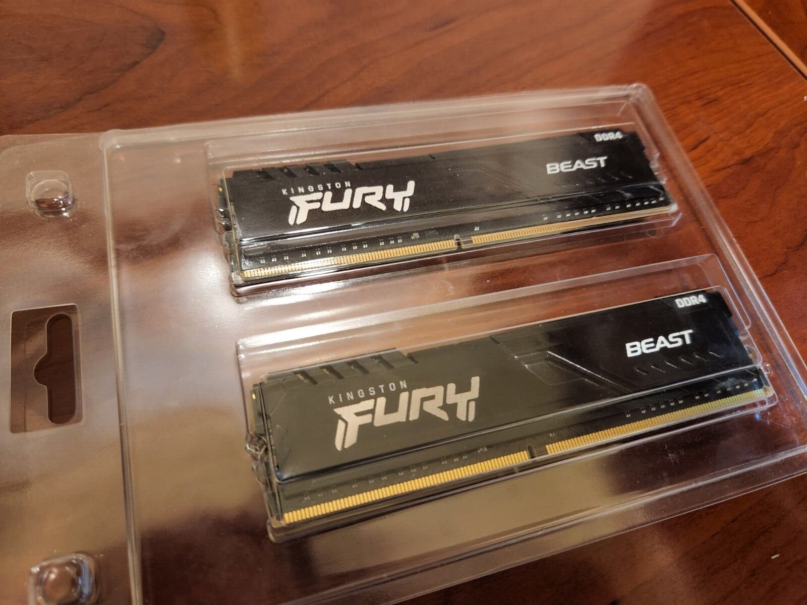 Kingston FURY DDR4 2666MHz 16GB ×4=64GB Scba4693e08b745408d100f221ca5e