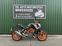 KTM 390 Duke 2014 only 3200 miles Akrapovic Exhaust Clean Bike Long MOT