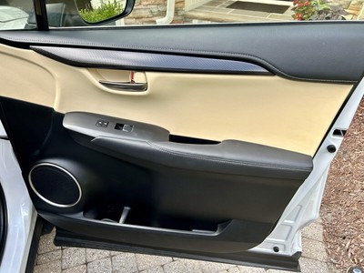 image 10 of interior