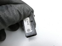 VW Touran II 5T 15-21 Schalter Alarm VW Touran II 5T 15-21 24.10.2016 JKV959016B 1KV959016B gebraucht Vorschau 4
