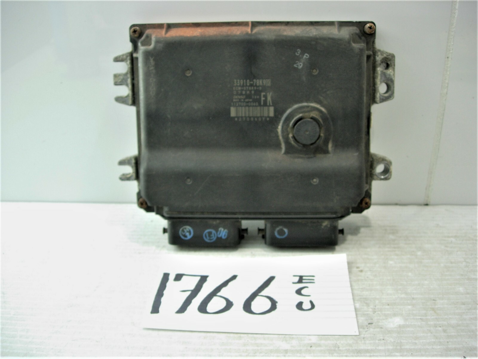 たなか　7P 12 13 Suzuki Vitara #1766 Engine Computer ECM ECU 33910