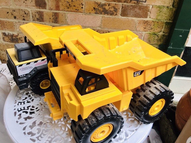 tonka caterpillar truck