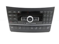 Mercedes A207 E250 10-13 Navigationssystem Navi Comand APS Mercedes A207 E250 10-13 31.08.2010 A2129004208... Vorschau 2