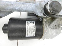 BMW E61 525d 04-07 Wischermotor m. Wischergestänge Vorne BMW E61 525d 04-07 09.11.2006 7194029 61617194029 6987475... Vorschau 4