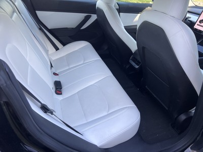 image 10 of interior