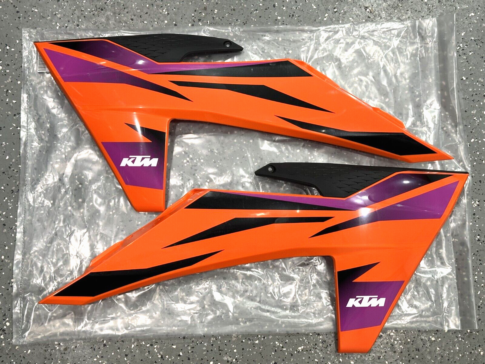 $_57.PNG?set_id=880000500F