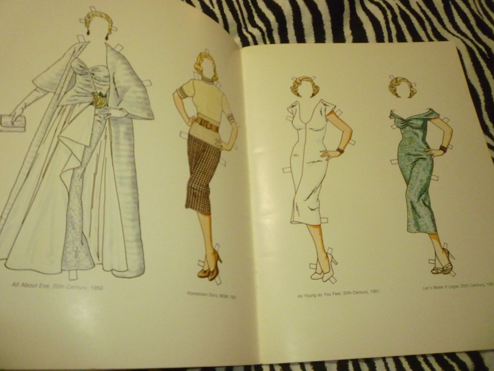 Marilyn Monroe Paper Dolls Vintage Book - Good Condition