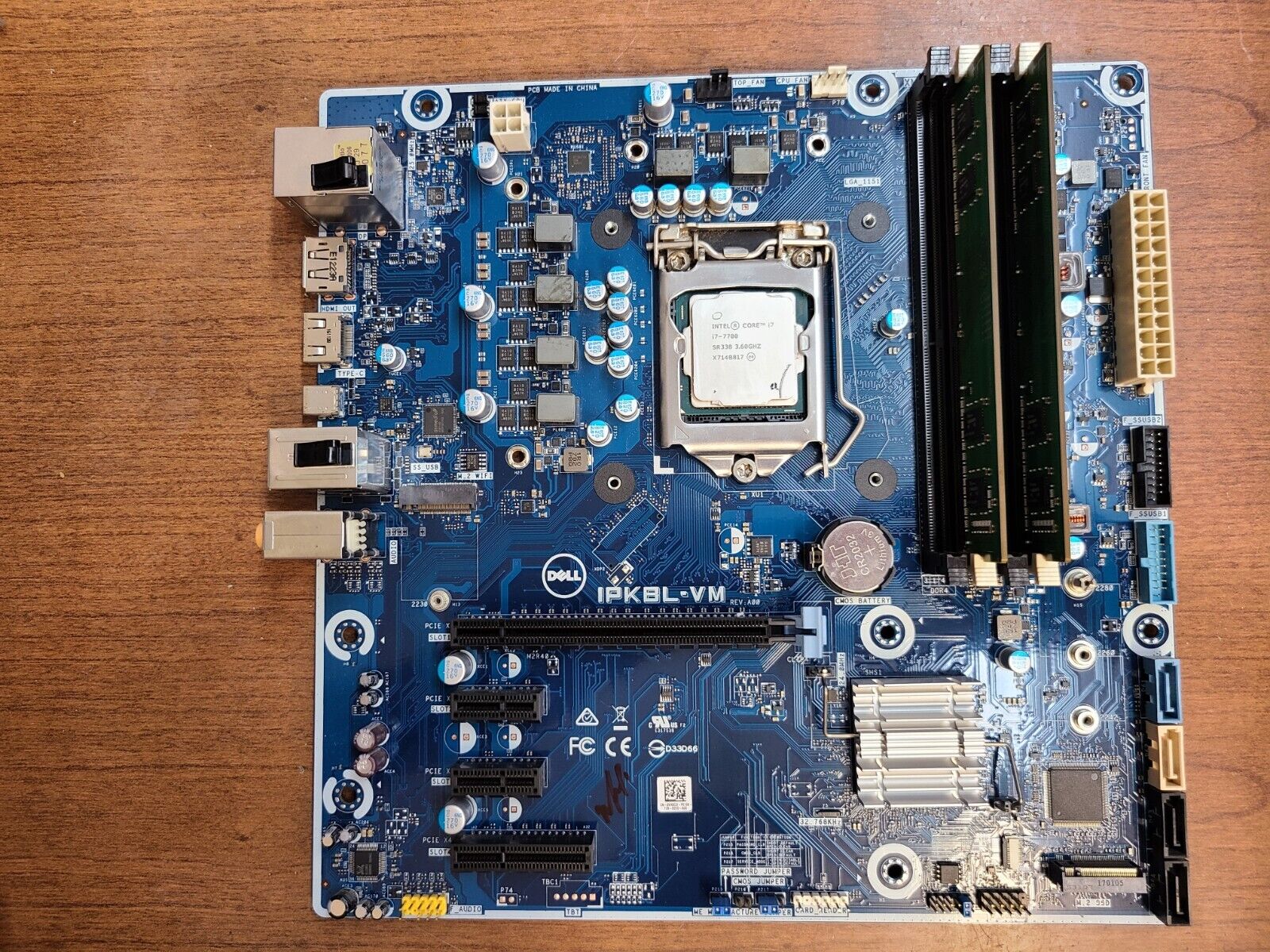 DELL XPS 8920 CPU i7-7700 SR338 3.6GHz 8GB RAM MOTHERBOARD DELL XPS 8920 CPU i7-7700 SR338 3.6GHz 8GB RAM MOTHERBOARD