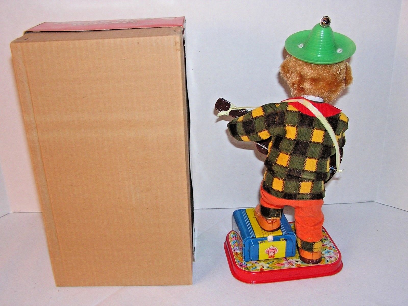 Vintage ALPS Pristine 1950's Battery Op ROCK 'N ROLL MONKEY Tin Litho Toy NMOB