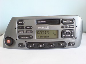 Ford 5000 radio cassette #6