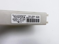 Toyota Prius + Plus W40 Steuergerät ECU Modul Relais Integration Toyota Prius + Plus W40 15.11.2015 8264147160... Vorschau 4