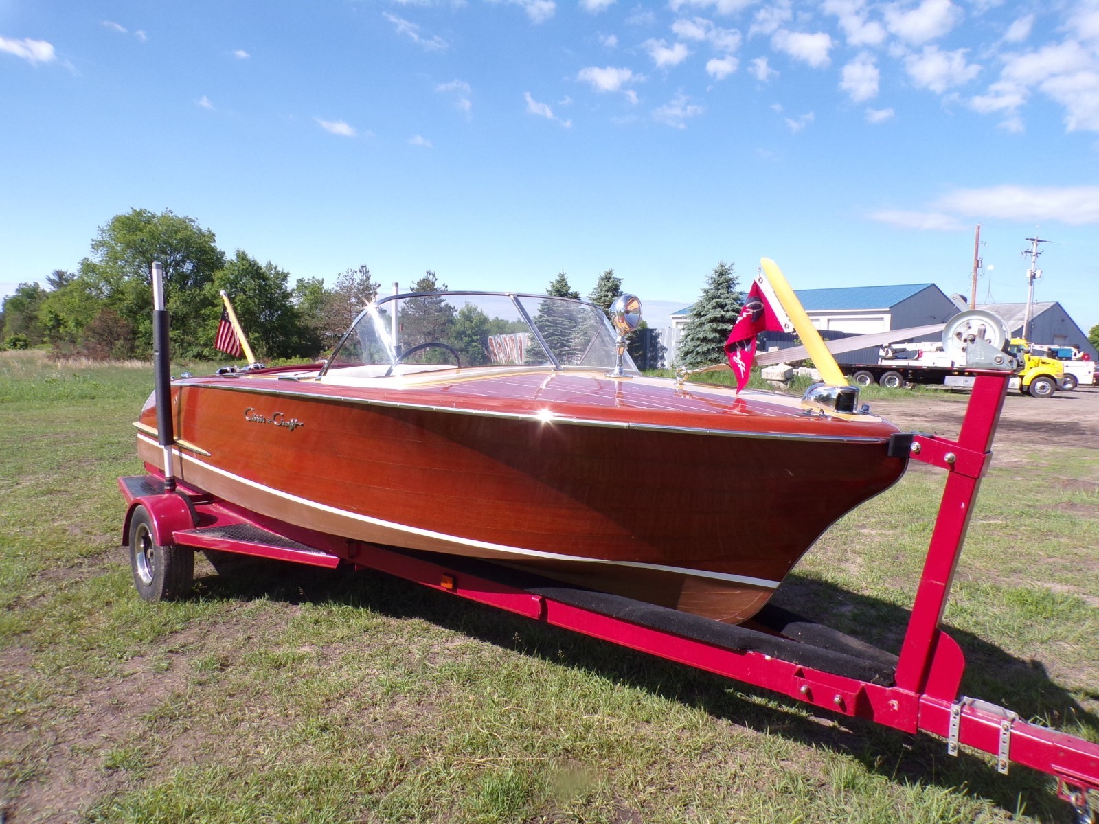 1957 19' Chris Craft Capri Runs and Drives Very Nice Boat